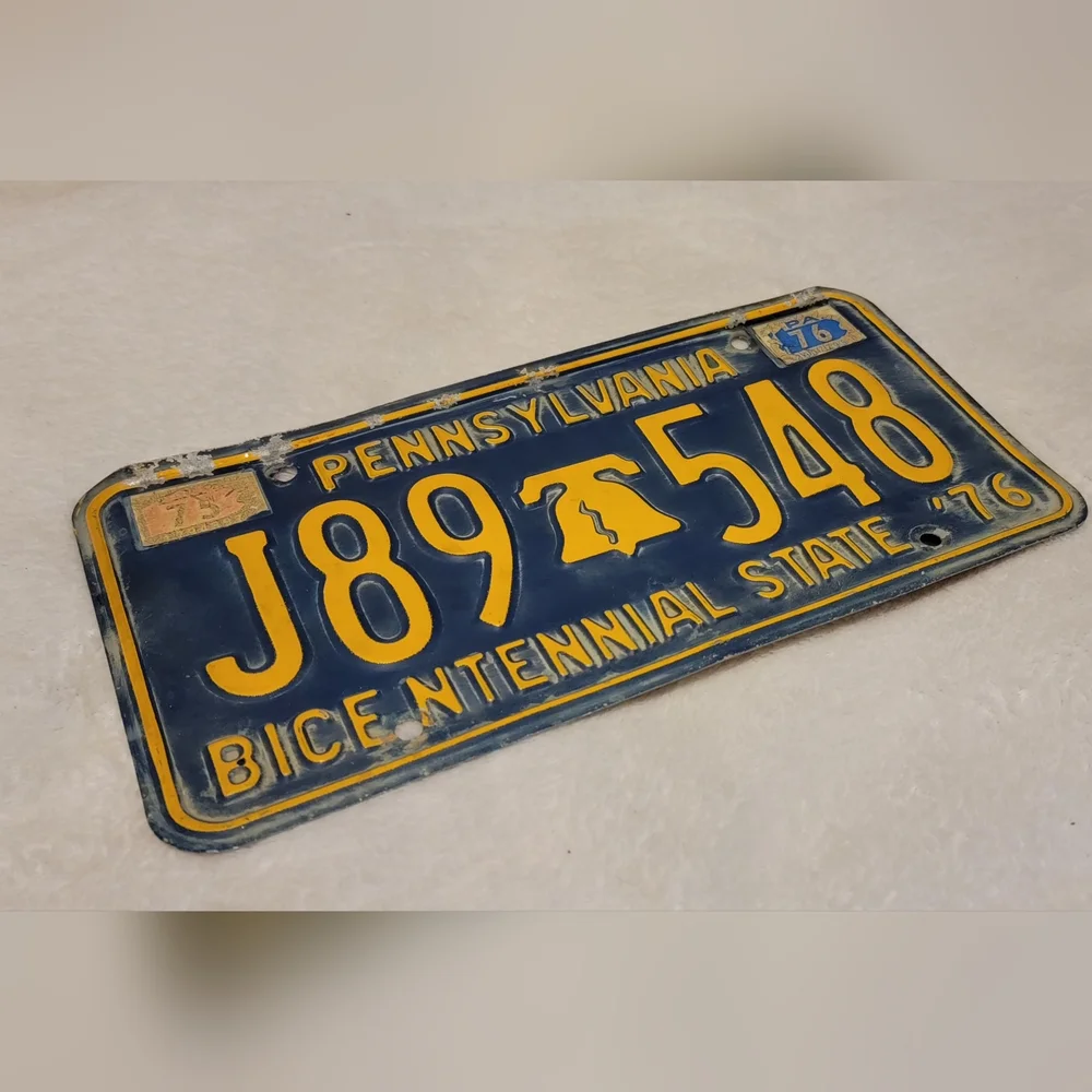 1976 Pennsylvania License Plate - Picture 2 of 4